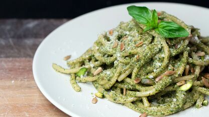 RECEPT: healthy avocado pasta met spinazie