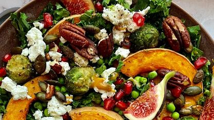 RECEPT: Salade met geroosterde herfstgroentes