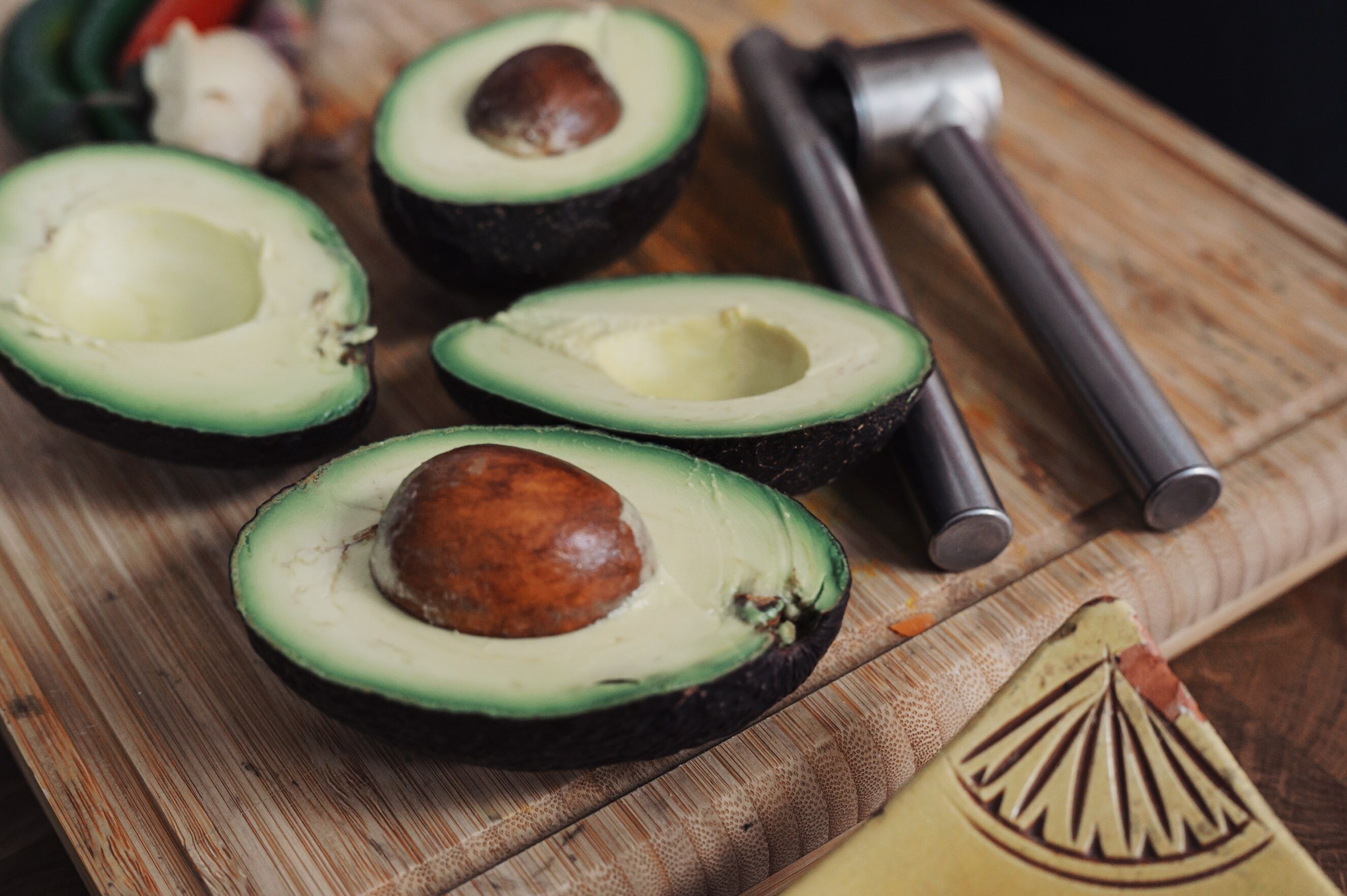RECEPT: gevulde avocado's met zalm