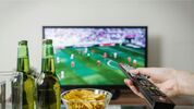 Voedingsdeskundige over gezondheidsdip bij voetbalfans: spanning, snacks en samen kijken