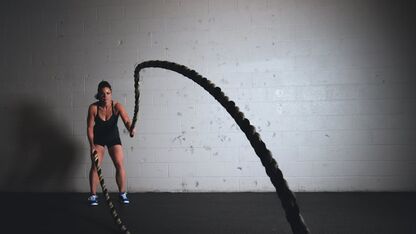 Gezonde gewoontes in de gym: sterk worden zonder valsspelen