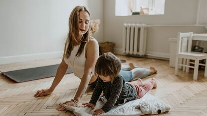 Zo creëer je een fijne yogasfeer in je eigen huis
