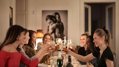 Vriendinnen willen uit, hoe houd je je gezonde gewoontes als fitgirl vol?