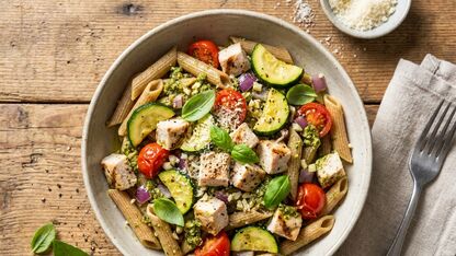Recept: Pasta pesto met kip en courgette