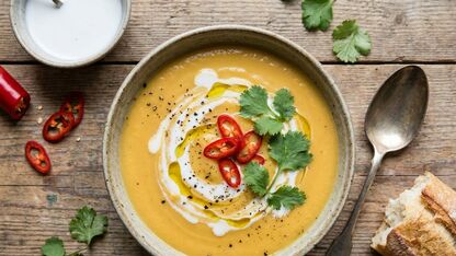 Recept: Pompoensoep met kokosmelk en chili