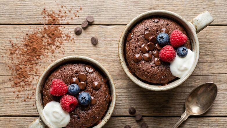 Recept: Eiwitrijke mug cake met chocolade