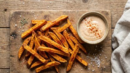 Recept: Zoete aardappel friet uit de airfryer