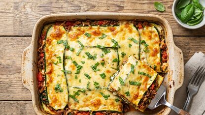 Recept: Gezonde lasagne met courgettebladen