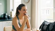 Hoe een eiwit reep je helpt om gedurende de dag veel makkelijker verzadigd te blijven