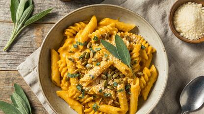 Recept: Romige pompoen pasta met salie