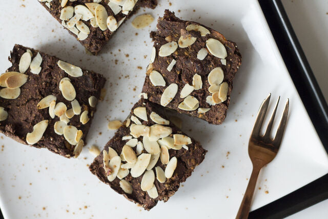 Zo maak jij een gezonde brownie voor je moeder