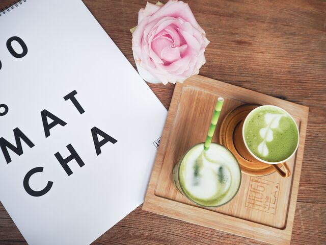 De lekkerste matcha drinks bij Hug the Tea