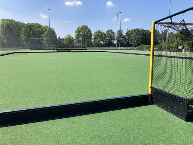 hockey rebound board